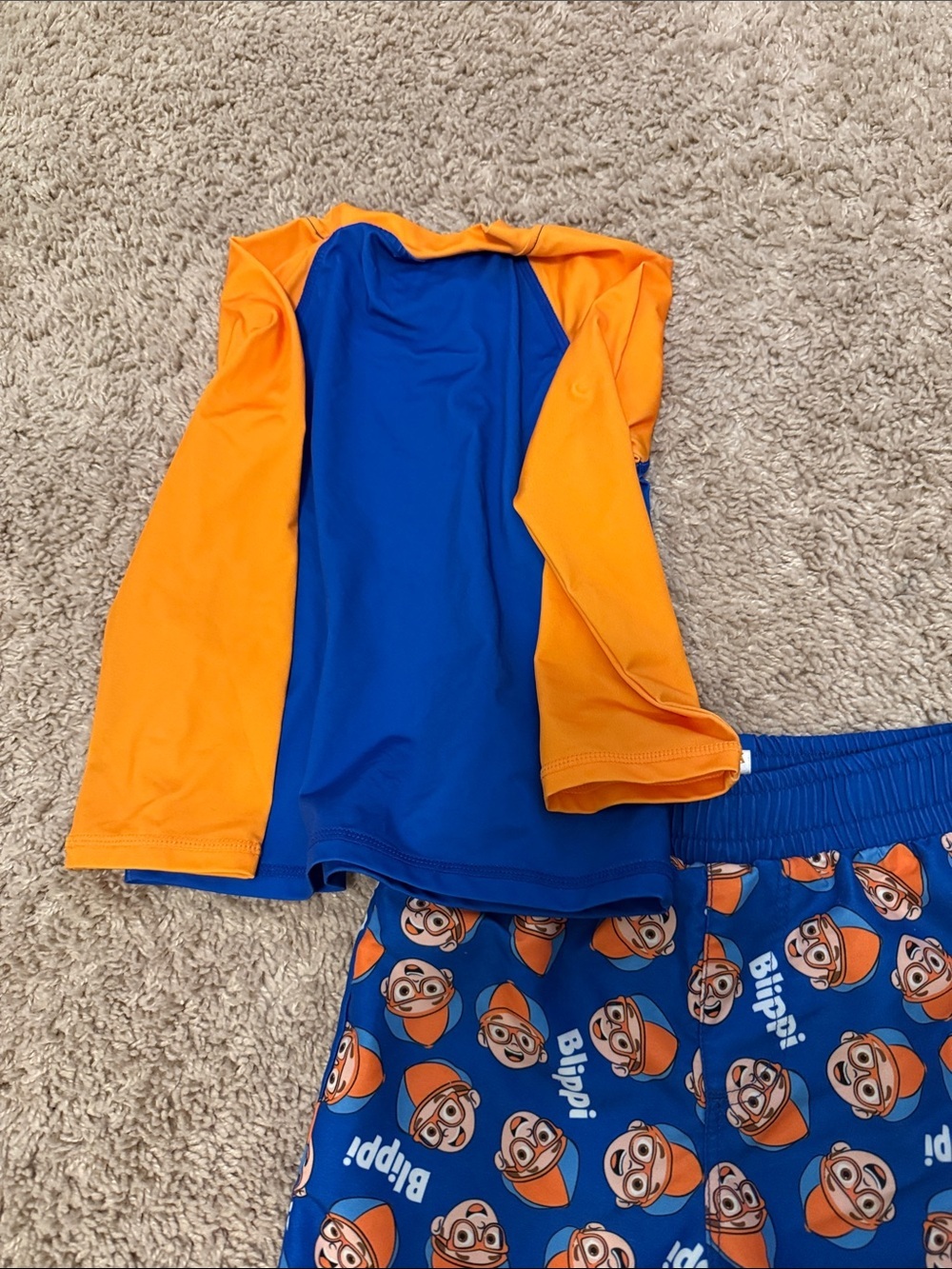 Blippi Kids Orange & Blue Long-Sleeve Rashguard and swim trunks set size 3T - Picture 5 of 6